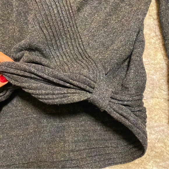 Jaeger - Gray Lambswool Sweater - Picture 7 of 8